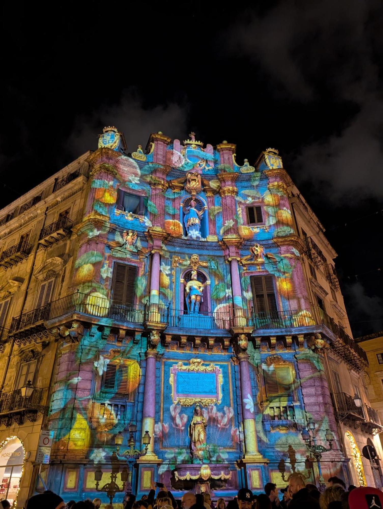 Appartamento In Pieno Centro I Mori E Le Dame Palermo Exterior photo